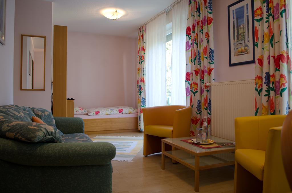 Hotel Helvetia Garni Bad Orb Rum bild
