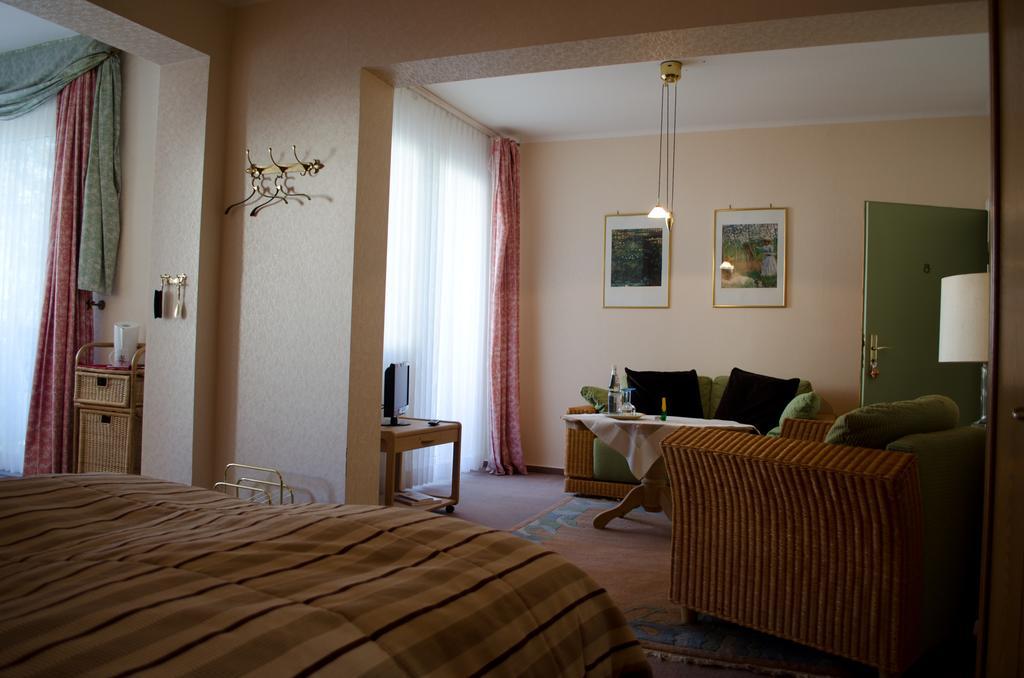 Hotel Helvetia Garni Bad Orb Rum bild
